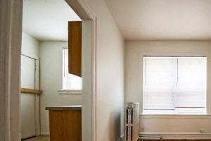 8222 S Ingleside Ave Apartments Chicago Dining Room